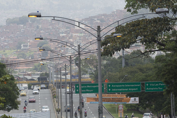 Telegestión Alumbrado Público
Telegestión Alumbrado Público
Fecha: Septiembre 21 de 2017
Para descargar esta fotografía en alta resolución, haga clic sobre la imagen hasta que la misma se despliegue en la pantalla completa; luego dé clic derecho y elija la opción "guardar imagen como". 
En caso de publicación por cualquier medio, solicitamos acompañarla del crédito: "Foto EPM"
Palabras clave: Telegestión Alumbrado Público
