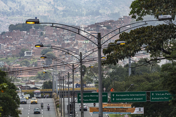 Telegestión Alumbrado Público
Telegestión Alumbrado Público
Fecha: Septiembre 21 de 2017
Para descargar esta fotografía en alta resolución, haga clic sobre la imagen hasta que la misma se despliegue en la pantalla completa; luego dé clic derecho y elija la opción "guardar imagen como". 
En caso de publicación por cualquier medio, solicitamos acompañarla del crédito: "Foto EPM"
Palabras clave: Telegestión Alumbrado Público