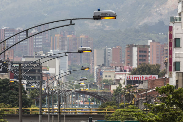 Telegestión Alumbrado Público
Telegestión Alumbrado Público
Fecha: Septiembre 21 de 2017
Para descargar esta fotografía en alta resolución, haga clic sobre la imagen hasta que la misma se despliegue en la pantalla completa; luego dé clic derecho y elija la opción "guardar imagen como". 
En caso de publicación por cualquier medio, solicitamos acompañarla del crédito: "Foto EPM"
Palabras clave: Telegestión Alumbrado Público