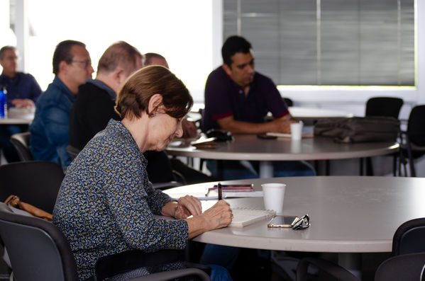 Diplomado para periodistas-Sector energético
Diplomado para periodistas-Sector energético
Fecha: Septiembre 21 2019.
Para descargar esta fotografía en alta resolución, haga clic sobre la imagen hasta que la misma se despliegue en la pantalla completa; luego dé clic derecho y elija la opción "guardar imagen como". 
En caso de publicación por cualquier medio, solicitamos acompañarla del crédito: "Foto EPM
Palabras clave: Diplomado para periodistas-Sector energético