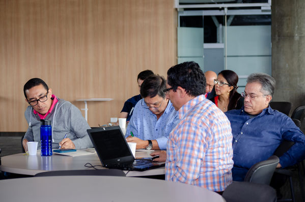 Diplomado para periodistas-Sector energético
Diplomado para periodistas-Sector energético
Fecha: Septiembre 21 2019.
Para descargar esta fotografía en alta resolución, haga clic sobre la imagen hasta que la misma se despliegue en la pantalla completa; luego dé clic derecho y elija la opción "guardar imagen como". 
En caso de publicación por cualquier medio, solicitamos acompañarla del crédito: "Foto EPM
Palabras clave: Diplomado para periodistas-Sector energético