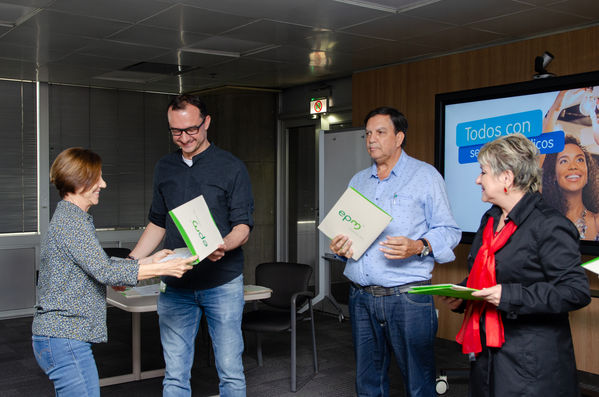 Diplomado para periodistas-Sector energético
Diplomado para periodistas-Sector energético
Fecha: Septiembre 21 2019.
Para descargar esta fotografía en alta resolución, haga clic sobre la imagen hasta que la misma se despliegue en la pantalla completa; luego dé clic derecho y elija la opción "guardar imagen como". 
En caso de publicación por cualquier medio, solicitamos acompañarla del crédito: "Foto EPM
Palabras clave: Diplomado para periodistas-Sector energético