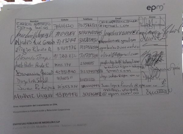 Diplomado para periodistas-Sector energético
Diplomado para periodistas-Sector energético
Fecha: Septiembre 21 2019.
Para descargar esta fotografía en alta resolución, haga clic sobre la imagen hasta que la misma se despliegue en la pantalla completa; luego dé clic derecho y elija la opción "guardar imagen como". 
En caso de publicación por cualquier medio, solicitamos acompañarla del crédito: "Foto EPM
Palabras clave: Diplomado para periodistas-Sector energético