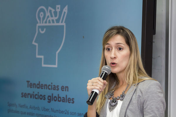 Semana TIC
Semana TIC
Fecha: Septiembre 22 de 2017
Para descargar esta fotografía en alta resolución, haga clic sobre la imagen hasta que la misma se despliegue en la pantalla completa; luego dé clic derecho y elija la opción "guardar imagen como". 
En caso de publicación por cualquier medio, solicitamos acompañarla del crédito: "Foto EPM"
Palabras clave: Semana TIC