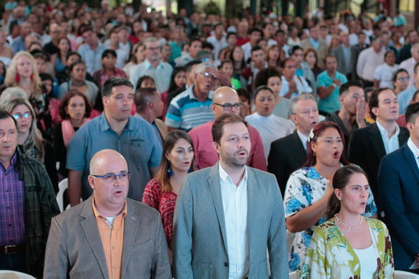 Entrega distinción vida Corantioquia EPM
Entrega distinción vida de Corantioquia a EPM.
Fecha: Septiembre 25 2019.
Para descargar esta fotografía en alta resolución, haga clic sobre la imagen hasta que la misma se despliegue en la pantalla completa; luego dé clic derecho y elija la opción "guardar imagen como". 
En caso de publicación por cualquier medio, solicitamos acompañarla del crédito: "Foto EPM
Palabras clave: Entrega distinción vida Corantioquia EPM