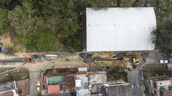 proyecto saneamiento Valle  Aburrá
proyecto de saneamiento Valle de Aburrá
Abril 19 2018
Para descargar esta fotografía en alta resolución, haga clic sobre la imagen hasta que la misma se despliegue en la pantalla completa; luego dé clic derecho y elija la opción "guardar imagen como". 
En caso de publicación por cualquier medio, solicitamos acompañarla del crédito: "Foto EPM"
Palabras clave: proyecto saneamiento Valle  Aburrá