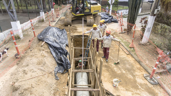 proyecto saneamiento Valle  Aburrá
proyecto de saneamiento Valle de Aburrá
Abril 19 2018
Para descargar esta fotografía en alta resolución, haga clic sobre la imagen hasta que la misma se despliegue en la pantalla completa; luego dé clic derecho y elija la opción "guardar imagen como". 
En caso de publicación por cualquier medio, solicitamos acompañarla del crédito: "Foto EPM"
Palabras clave: proyecto saneamiento Valle  Aburrá