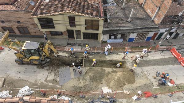 proyecto saneamiento Valle  Aburrá
proyecto de saneamiento Valle de Aburrá
Abril 19 2018
Para descargar esta fotografía en alta resolución, haga clic sobre la imagen hasta que la misma se despliegue en la pantalla completa; luego dé clic derecho y elija la opción "guardar imagen como". 
En caso de publicación por cualquier medio, solicitamos acompañarla del crédito: "Foto EPM"
Palabras clave: proyecto saneamiento Valle  Aburrá