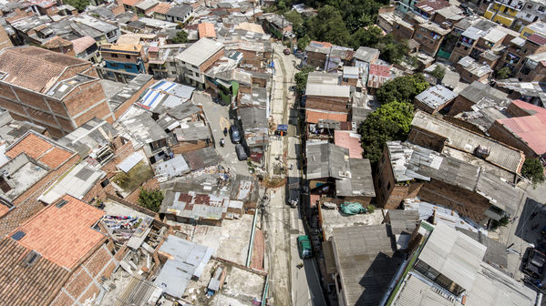 proyecto  saneamiento Valle  Aburrá
proyecto de saneamiento Valle de Aburrá
Abril 19 2018
Para descargar esta fotografía en alta resolución, haga clic sobre la imagen hasta que la misma se despliegue en la pantalla completa; luego dé clic derecho y elija la opción "guardar imagen como". 
En caso de publicación por cualquier medio, solicitamos acompañarla del crédito: "Foto EPM"
Palabras clave: proyecto  saneamiento Valle  Aburrá