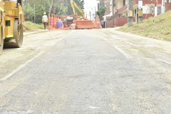 proyecto de saneamiento Valle de Aburrá
proyecto de saneamiento Valle de Aburrá
Abril 19 2018
Para descargar esta fotografía en alta resolución, haga clic sobre la imagen hasta que la misma se despliegue en la pantalla completa; luego dé clic derecho y elija la opción "guardar imagen como". 
En caso de publicación por cualquier medio, solicitamos acompañarla del crédito: "Foto EPM"
Palabras clave: proyecto de saneamiento Valle de Aburrá