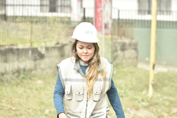 proyecto de saneamiento Valle de Aburrá
proyecto de saneamiento Valle de Aburrá
Abril 19 2018
Para descargar esta fotografía en alta resolución, haga clic sobre la imagen hasta que la misma se despliegue en la pantalla completa; luego dé clic derecho y elija la opción "guardar imagen como". 
En caso de publicación por cualquier medio, solicitamos acompañarla del crédito: "Foto EPM"
Palabras clave: proyecto de saneamiento Valle de Aburrá