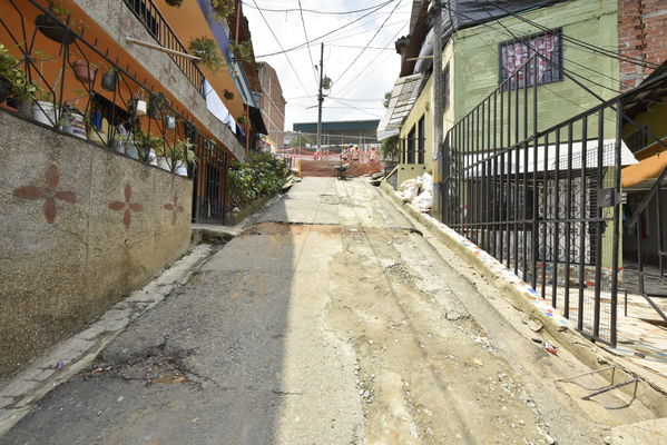 proyecto de saneamiento Valle de Aburrá
proyecto de saneamiento Valle de Aburrá
Abril 19 2018
Para descargar esta fotografía en alta resolución, haga clic sobre la imagen hasta que la misma se despliegue en la pantalla completa; luego dé clic derecho y elija la opción "guardar imagen como". 
En caso de publicación por cualquier medio, solicitamos acompañarla del crédito: "Foto EPM"
Palabras clave: proyecto de saneamiento Valle de Aburrá