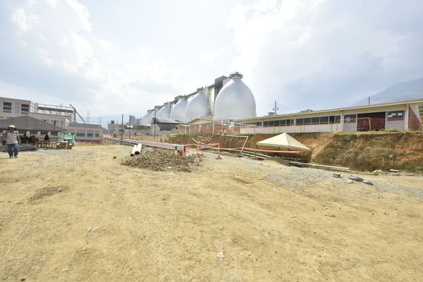 Proyecto de saneamiento Valle de Aburrá
Proyecto de saneamiento Valle de Aburrá
Abril 19 de 2018
Para descargar esta fotografía en alta resolución, haga clic sobre la imagen hasta que la misma se despliegue en la pantalla completa; luego dé clic derecho y elija la opción "guardar imagen como". 
En caso de publicación por cualquier medio, solicitamos acompañarla del crédito: "Foto EPM"
Palabras clave: Proyecto de saneamiento Valle de Aburrá