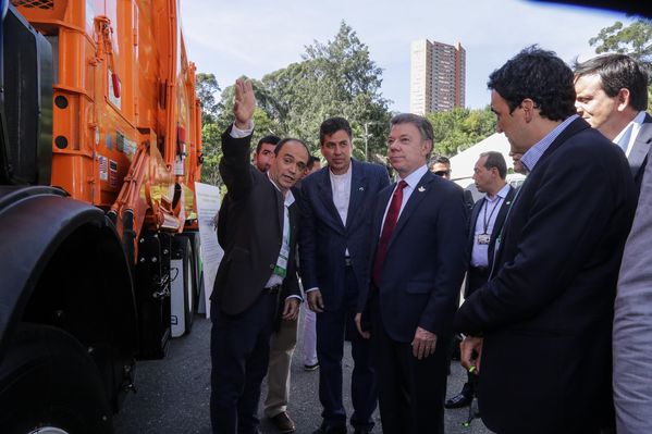 Congreso Naturgas – Instalación del evento 
Congreso Naturgas – Instalación del evento  
Fecha: Abril 27 de 2015. Lugar: Medellín, Hotel Intercontinental
Para descargar esta fotografía en alta resolución, haga clic sobre la imagen hasta que la misma se despliegue en la pantalla completa; luego dé clic derecho y elija la opción "guardar imagen como". 
En caso de publicación por cualquier medio, solicitamos acompañarla del crédito: "Foto EPM"
Palabras clave: Congreso Naturgas Instalación evento