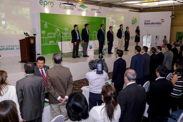 Congreso Naturgas – Instalación del evento 
Congreso Naturgas – Instalación del evento  
Fecha: Abril 27 de 2015. Lugar: Medellín, Hotel Intercontinental
Para descargar esta fotografía en alta resolución, haga clic sobre la imagen hasta que la misma se despliegue en la pantalla completa; luego dé clic derecho y elija la opción "guardar imagen como". 
En caso de publicación por cualquier medio, solicitamos acompañarla del crédito: "Foto EPM"
Palabras clave: Congreso Naturgas Instalación evento