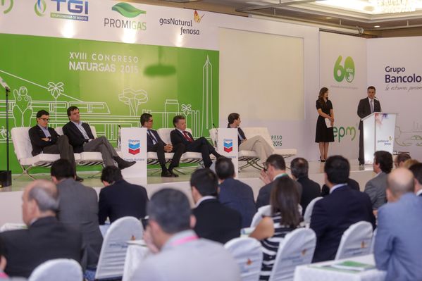 Congreso Naturgas – Instalación del evento 
Congreso Naturgas – Instalación del evento  
Fecha: Abril 27 de 2015. Lugar: Medellín, Hotel Intercontinental
Para descargar esta fotografía en alta resolución, haga clic sobre la imagen hasta que la misma se despliegue en la pantalla completa; luego dé clic derecho y elija la opción "guardar imagen como". 
En caso de publicación por cualquier medio, solicitamos acompañarla del crédito: "Foto EPM"
Palabras clave: Congreso Naturgas Instalación evento