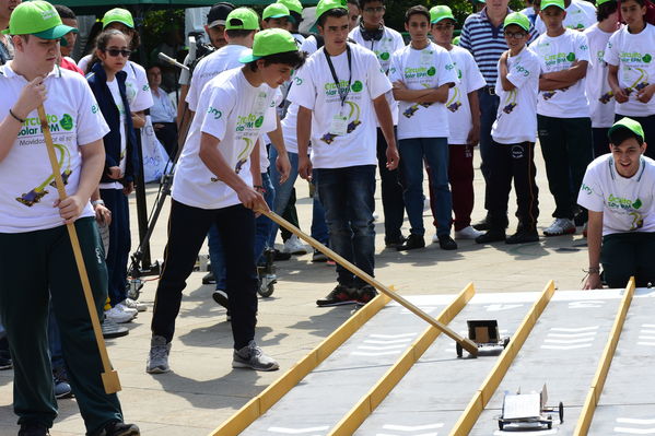 Circuito Solar EPM
Circuito Solar EPM
Fecha: Agosto 11 de 2017
Para descargar esta fotografía en alta resolución, haga clic sobre la imagen hasta que la misma se despliegue en la pantalla completa; luego dé clic derecho y elija la opción "guardar imagen como". 
En caso de publicación por cualquier medio, solicitamos acompañarla del crédito: "Foto EPM"
Palabras clave: Circuito Solar EPM