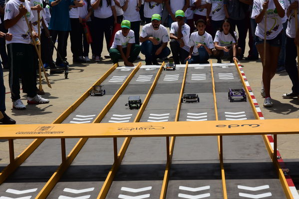 Circuito Solar EPM
Circuito Solar EPM
Fecha: Agosto 11 de 2017
Para descargar esta fotografía en alta resolución, haga clic sobre la imagen hasta que la misma se despliegue en la pantalla completa; luego dé clic derecho y elija la opción "guardar imagen como". 
En caso de publicación por cualquier medio, solicitamos acompañarla del crédito: "Foto EPM"
Palabras clave: Circuito Solar EPM