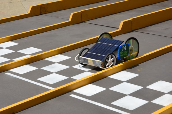 Circuito Solar EPM
Circuito Solar EPM
Fecha: Agosto 11 de 2017
Para descargar esta fotografía en alta resolución, haga clic sobre la imagen hasta que la misma se despliegue en la pantalla completa; luego dé clic derecho y elija la opción "guardar imagen como". 
En caso de publicación por cualquier medio, solicitamos acompañarla del crédito: "Foto EPM"
Palabras clave: Circuito Solar EPM