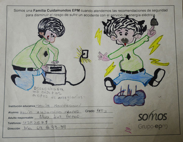Por ti estamos ahí-Premiación concurso de dibujo
Por ti estamos ahí-Premiación concurso de dibujo
Fecha: Agosto 23 de 2017
Para descargar esta fotografía en alta resolución, haga clic sobre la imagen hasta que la misma se despliegue en la pantalla completa; luego dé clic derecho y elija la opción "guardar imagen como". 
En caso de publicación por cualquier medio, solicitamos acompañarla del crédito: "Foto EPM"
Palabras clave: Por ti estamos ahí-Premiación concurso de dibujo