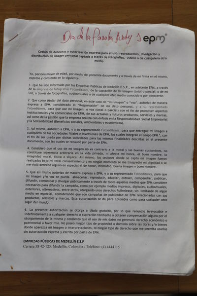 Día de la Familia EPM - Suroeste
Día de la Familia EPM - Suroeste
Fecha: Agosto 27 de 2016
Para descargar esta fotografía en alta resolución, haga clic sobre la imagen hasta que la misma se despliegue en la pantalla completa; luego dé clic derecho y elija la opción "guardar imagen como". 
En caso de publicación por cualquier medio, solicitamos acompañarla del crédito: "Foto EPM"
Palabras clave: Día Familia EPM Suroeste
