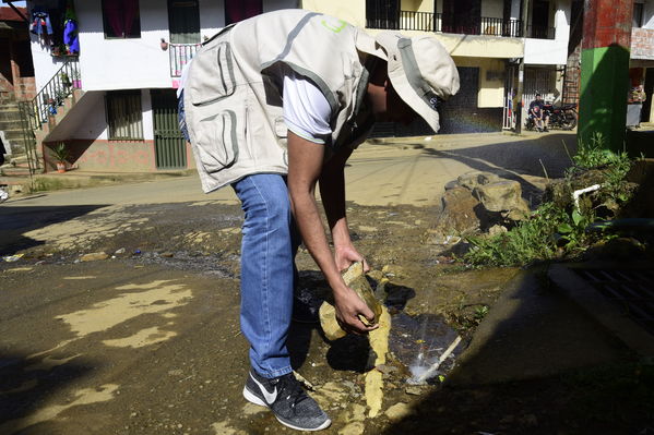 Unidos por el Agua 
Unidos por el Agua 
Agosto 1 2018
Para descargar esta fotografía en alta resolución, haga clic sobre la imagen hasta que la misma se despliegue en la pantalla completa; luego dé clic derecho y elija la opción "guardar imagen como". 
En caso de publicación por cualquier medio, solicitamos acompañarla del crédito: "Foto EPM"
Palabras clave: Unidos por el Agua