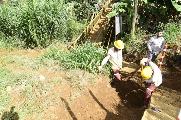 Unidos por el Agua 
Unidos por el Agua 
Agosto 1 2018
Para descargar esta fotografía en alta resolución, haga clic sobre la imagen hasta que la misma se despliegue en la pantalla completa; luego dé clic derecho y elija la opción "guardar imagen como". 
En caso de publicación por cualquier medio, solicitamos acompañarla del crédito: "Foto EPM"
Palabras clave: Unidos por el Agua