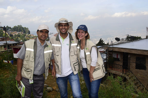 Unidos por el Agua 
Unidos por el Agua 
Agosto 1 2018
Para descargar esta fotografía en alta resolución, haga clic sobre la imagen hasta que la misma se despliegue en la pantalla completa; luego dé clic derecho y elija la opción "guardar imagen como". 
En caso de publicación por cualquier medio, solicitamos acompañarla del crédito: "Foto EPM"
Palabras clave: Unidos por el Agua