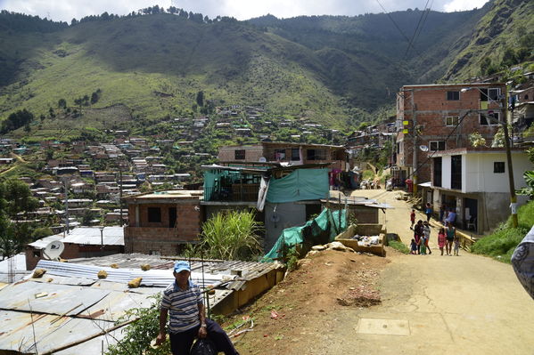 Unidos por el Agua 
Unidos por el Agua 
Agosto 1 2018
Para descargar esta fotografía en alta resolución, haga clic sobre la imagen hasta que la misma se despliegue en la pantalla completa; luego dé clic derecho y elija la opción "guardar imagen como". 
En caso de publicación por cualquier medio, solicitamos acompañarla del crédito: "Foto EPM"
Palabras clave: Unidos por el Agua