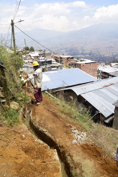 Unidos por el Agua 
Unidos por el Agua 
Agosto 1 2018
Para descargar esta fotografía en alta resolución, haga clic sobre la imagen hasta que la misma se despliegue en la pantalla completa; luego dé clic derecho y elija la opción "guardar imagen como". 
En caso de publicación por cualquier medio, solicitamos acompañarla del crédito: "Foto EPM"
Palabras clave: Unidos por el Agua