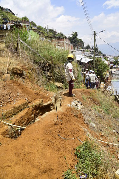 Unidos por el Agua 
Unidos por el Agua 
Agosto 1 2018
Para descargar esta fotografía en alta resolución, haga clic sobre la imagen hasta que la misma se despliegue en la pantalla completa; luego dé clic derecho y elija la opción "guardar imagen como". 
En caso de publicación por cualquier medio, solicitamos acompañarla del crédito: "Foto EPM"
Palabras clave: Unidos por el Agua