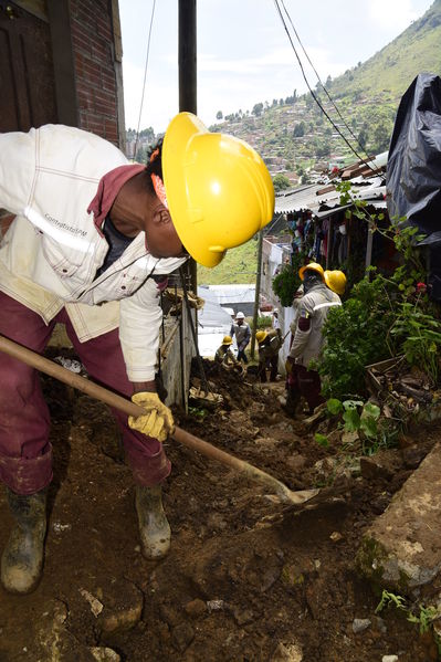 Unidos por el Agua 
Unidos por el Agua 
Agosto 1 2018
Para descargar esta fotografía en alta resolución, haga clic sobre la imagen hasta que la misma se despliegue en la pantalla completa; luego dé clic derecho y elija la opción "guardar imagen como". 
En caso de publicación por cualquier medio, solicitamos acompañarla del crédito: "Foto EPM"
Palabras clave: Unidos por el Agua