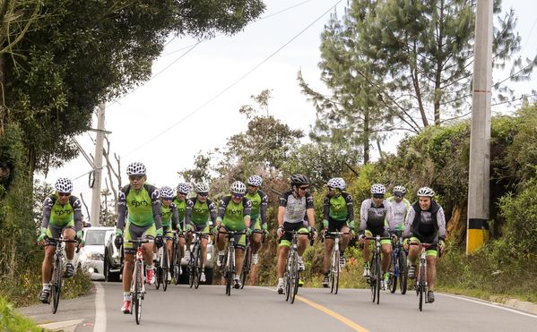 Vuelta a Colombia – Etapas de ida y vuelta Ituango 
Vuelta a Colombia – Etapas de ida y vuelta Ituango        
Fecha: Agosto 13 y 14 de 2015. 
Para descargar esta fotografía en alta resolución, haga clic sobre la imagen hasta que la misma se despliegue en la pantalla completa; luego dé clic derecho y elija la opción "guardar imagen como". 
En caso de publicación por cualquier medio, solicitamos acompañarla del crédito: "Foto EPM"

Palabras clave: Vuelta  Colombia  Etapas  ida  vuelta Ituango