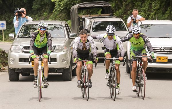 Vuelta a Colombia – Etapas de ida y vuelta Ituango 
Vuelta a Colombia – Etapas de ida y vuelta Ituango        
Fecha: Agosto 13 y 14 de 2015. 
Para descargar esta fotografía en alta resolución, haga clic sobre la imagen hasta que la misma se despliegue en la pantalla completa; luego dé clic derecho y elija la opción "guardar imagen como". 
En caso de publicación por cualquier medio, solicitamos acompañarla del crédito: "Foto EPM"

Palabras clave: Vuelta  Colombia  Etapas  ida  vuelta Ituango