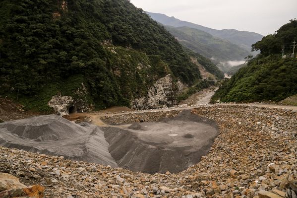 Vuelta a Colombia – Etapas de ida y vuelta Ituango
Vuelta a Colombia – Etapas de ida y vuelta Ituango        
Fecha: Agosto 13 y 14 de 2015. 
Para descargar esta fotografía en alta resolución, haga clic sobre la imagen hasta que la misma se despliegue en la pantalla completa; luego dé clic derecho y elija la opción "guardar imagen como". 
En caso de publicación por cualquier medio, solicitamos acompañarla del crédito: "Foto EPM"

Palabras clave: Vuelta Colombia Etapas ida vuelta Ituango
