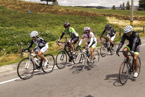 Vuelta a Colombia – Etapas de ida y vuelta Ituango
Vuelta a Colombia – Etapas de ida y vuelta Ituango        
Fecha: Agosto 13 y 14 de 2015. 
Para descargar esta fotografía en alta resolución, haga clic sobre la imagen hasta que la misma se despliegue en la pantalla completa; luego dé clic derecho y elija la opción "guardar imagen como". 
En caso de publicación por cualquier medio, solicitamos acompañarla del crédito: "Foto EPM"

Palabras clave: Vuelta Colombia Etapas ida vuelta Ituango