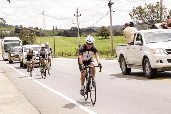 Vuelta a Colombia – Etapas de ida y vuelta Ituango
Vuelta a Colombia – Etapas de ida y vuelta Ituango        
Fecha: Agosto 13 y 14 de 2015. 
Para descargar esta fotografía en alta resolución, haga clic sobre la imagen hasta que la misma se despliegue en la pantalla completa; luego dé clic derecho y elija la opción "guardar imagen como". 
En caso de publicación por cualquier medio, solicitamos acompañarla del crédito: "Foto EPM"

Palabras clave: Vuelta Colombia Etapas ida vuelta Ituango
