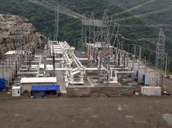 Nueva infraestructura eléctrica
Nueva infraestructura eléctrica
Fecha: Agosto 26 de 2019. 
Para descargar esta fotografía en alta resolución, haga clic sobre la imagen hasta que la misma se despliegue en la pantalla completa; luego dé clic derecho y elija la opción "guardar imagen como". 
En caso de publicación por cualquier medio, solicitamos acompañarla del crédito: "Foto EPM"
Palabras clave: Nueva infraestructura eléctrica