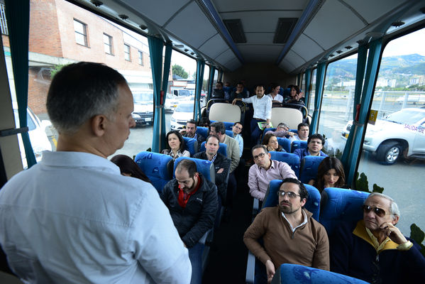 Construyendo País - Bus eléctrico
Construyendo País - Bus eléctrico
Fecha: Agosto 31 de 2019. 
Para descargar esta fotografía en alta resolución, haga clic sobre la imagen hasta que la misma se despliegue en la pantalla completa; luego dé clic derecho y elija la opción "guardar imagen como". 
En caso de publicación por cualquier medio, solicitamos acompañarla del crédito: "Foto EPM"
Palabras clave: Construyendo País - Bus eléctrico