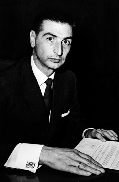 5-_Alberto_Lopez_Toro__1971_-1971.jpg