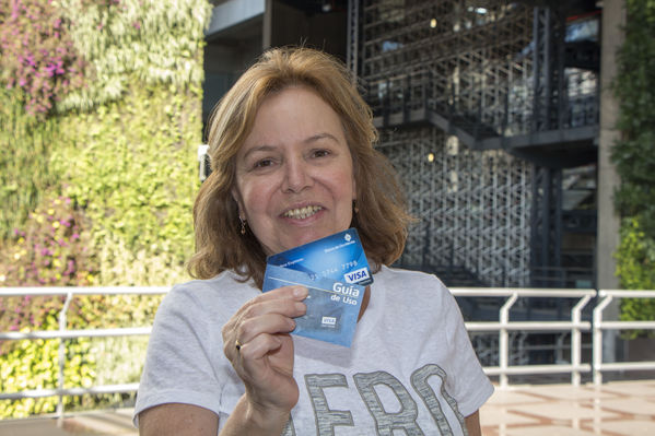 Sorteo del plan promocional "Con gas natural de EPM siempre ganas"
Sorteo del plan promocional "Con gas natural de EPM siempre ganas"
Fecha: Diciembre 19 de 2016
Para descargar esta fotografía en alta resolución, haga clic sobre la imagen hasta que la misma se despliegue en la pantalla completa; luego dé clic derecho y elija la opción "guardar imagen como". 
En caso de publicación por cualquier medio, solicitamos acompañarla del crédito: "Foto EPM"
Palabras clave: Sorteo plan promocional gas natural EPM siempre ganas  María Cristina Usme