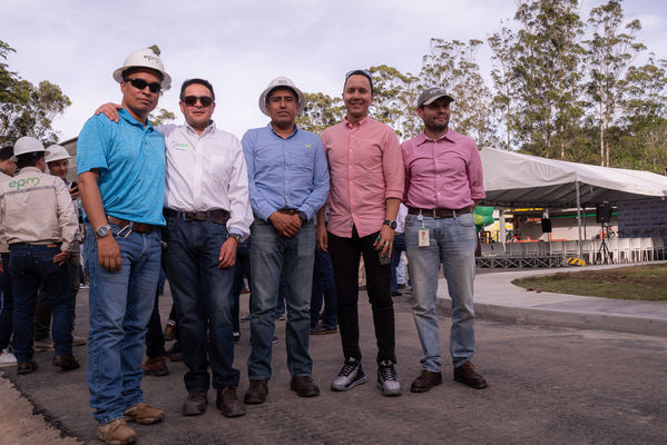 Inauguración PTAR El Retiro
Inauguración PTAR El Retiro. 
Fecha: Diciembre 20 2019.
Para descargar esta fotografía en alta resolución, haga clic sobre la imagen hasta que la misma se despliegue en la pantalla completa; luego dé clic derecho y elija la opción "guardar imagen como". 
En caso de publicación por cualquier medio, solicitamos acompañarla del crédito: "Foto EPM"
Palabras clave: Inauguración PTAR El Retiro
