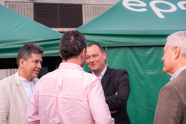 Inauguración PTAR El Retiro
Inauguración PTAR El Retiro. 
Fecha: Diciembre 20 2019.
Para descargar esta fotografía en alta resolución, haga clic sobre la imagen hasta que la misma se despliegue en la pantalla completa; luego dé clic derecho y elija la opción "guardar imagen como". 
En caso de publicación por cualquier medio, solicitamos acompañarla del crédito: "Foto EPM"
Palabras clave: Inauguración PTAR El Retiro