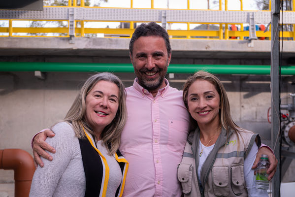 Inauguración PTAR El Retiro
Inauguración PTAR El Retiro. 
Fecha: Diciembre 20 2019.
Para descargar esta fotografía en alta resolución, haga clic sobre la imagen hasta que la misma se despliegue en la pantalla completa; luego dé clic derecho y elija la opción "guardar imagen como". 
En caso de publicación por cualquier medio, solicitamos acompañarla del crédito: "Foto EPM"
Palabras clave: Inauguración PTAR El Retiro