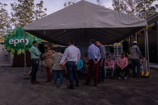 Inauguración PTAR El Retiro
Inauguración PTAR El Retiro. 
Fecha: Diciembre 20 2019.
Para descargar esta fotografía en alta resolución, haga clic sobre la imagen hasta que la misma se despliegue en la pantalla completa; luego dé clic derecho y elija la opción "guardar imagen como". 
En caso de publicación por cualquier medio, solicitamos acompañarla del crédito: "Foto EPM"
Palabras clave: Inauguración PTAR El Retiro