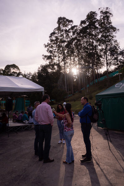 Inauguración PTAR El Retiro
Inauguración PTAR El Retiro. 
Fecha: Diciembre 20 2019.
Para descargar esta fotografía en alta resolución, haga clic sobre la imagen hasta que la misma se despliegue en la pantalla completa; luego dé clic derecho y elija la opción "guardar imagen como". 
En caso de publicación por cualquier medio, solicitamos acompañarla del crédito: "Foto EPM"
Palabras clave: Inauguración PTAR El Retiro
