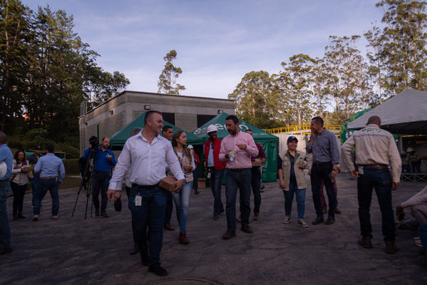 Inauguración PTAR El Retiro
Inauguración PTAR El Retiro. 
Fecha: Diciembre 20 2019.
Para descargar esta fotografía en alta resolución, haga clic sobre la imagen hasta que la misma se despliegue en la pantalla completa; luego dé clic derecho y elija la opción "guardar imagen como". 
En caso de publicación por cualquier medio, solicitamos acompañarla del crédito: "Foto EPM"
Palabras clave: Inauguración PTAR El Retiro