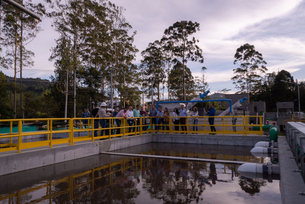 Inauguración PTAR El Retiro
Inauguración PTAR El Retiro. 
Fecha: Diciembre 20 2019.
Para descargar esta fotografía en alta resolución, haga clic sobre la imagen hasta que la misma se despliegue en la pantalla completa; luego dé clic derecho y elija la opción "guardar imagen como". 
En caso de publicación por cualquier medio, solicitamos acompañarla del crédito: "Foto EPM"
Palabras clave: Inauguración PTAR El Retiro