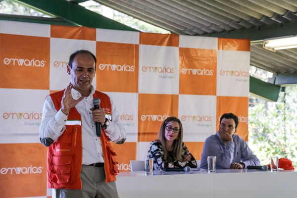 Inauguración de la Planta de Lixiviados 
Inauguración de la Planta de Lixiviados    
Fecha: Diciembre 22 de 2015. Lugar: Barbosa - Relleno Sanitario la Pradera
Para descargar esta fotografía en alta resolución, haga clic sobre la imagen hasta que la misma se despliegue en la pantalla completa; luego dé clic derecho y elija la opción "guardar imagen como". 
En caso de publicación por cualquier medio, solicitamos acompañarla del crédito: "Foto EPM"
Palabras clave: Inauguración Planta Lixiviados