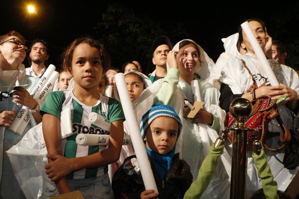 Encendido del Alumbrado Navideño
Encendido del Alumbrado Navideño
Fecha: Diciembre 3 de 2016
Para descargar esta fotografía en alta resolución, haga clic sobre la imagen hasta que la misma se despliegue en la pantalla completa; luego dé clic derecho y elija la opción "guardar imagen como". 
En caso de publicación por cualquier medio, solicitamos acompañarla del crédito: "Foto EPM"
Palabras clave: Encendido Alumbrado Navideño